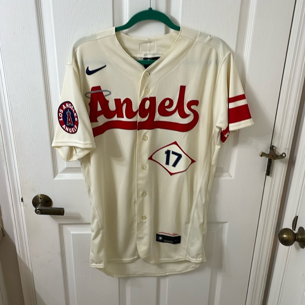 Shohei Ohtani city connect Los Angeles Angels jersey authentic rare medium sz40